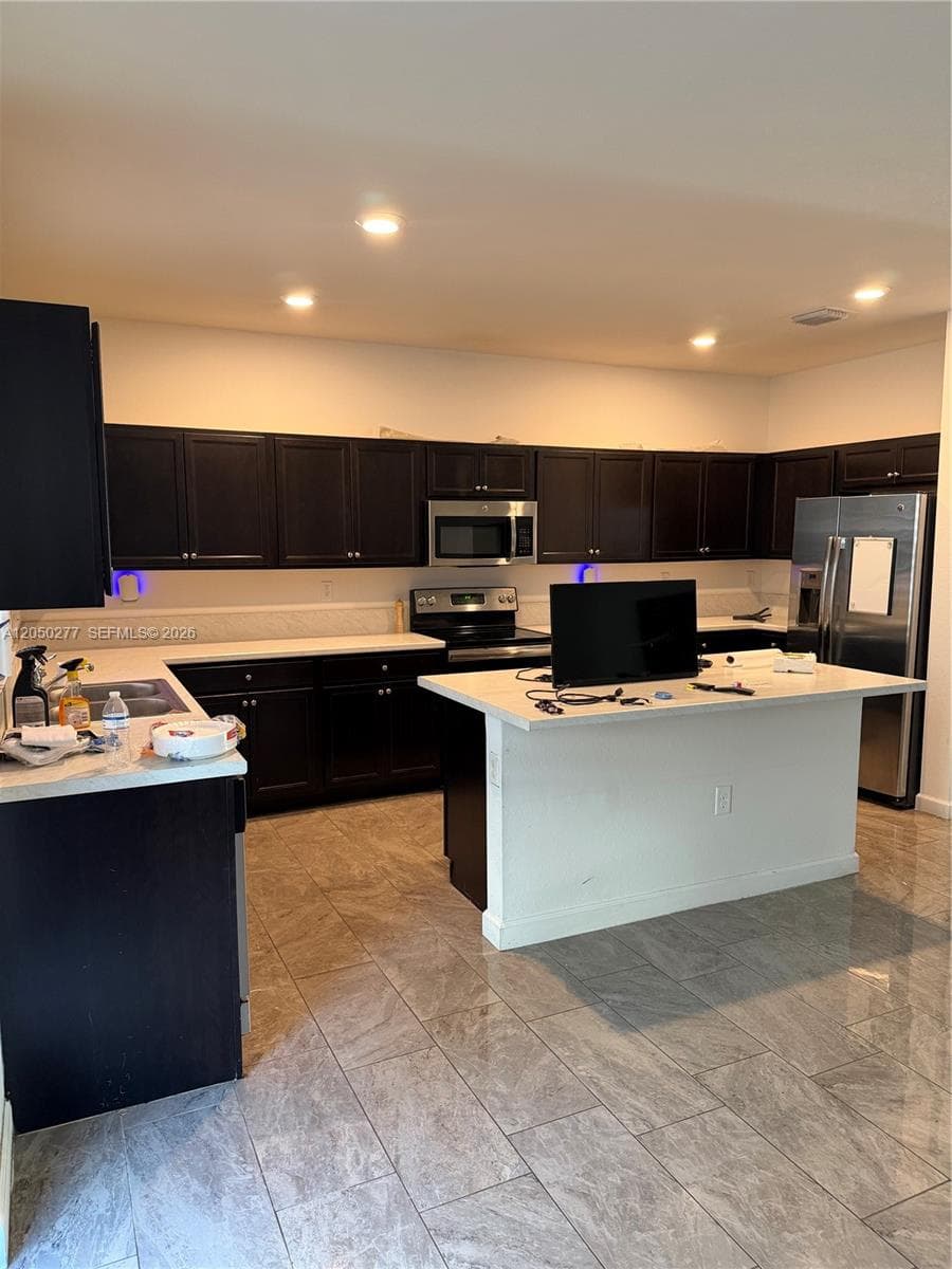 25225 SW 118th Ave #25225 photo 4
