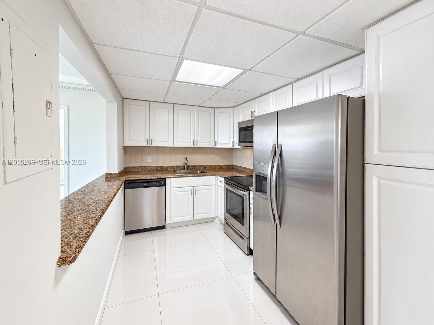 SAILBOAT CAY CONDO · #1407 in North Miami - Photo 7
