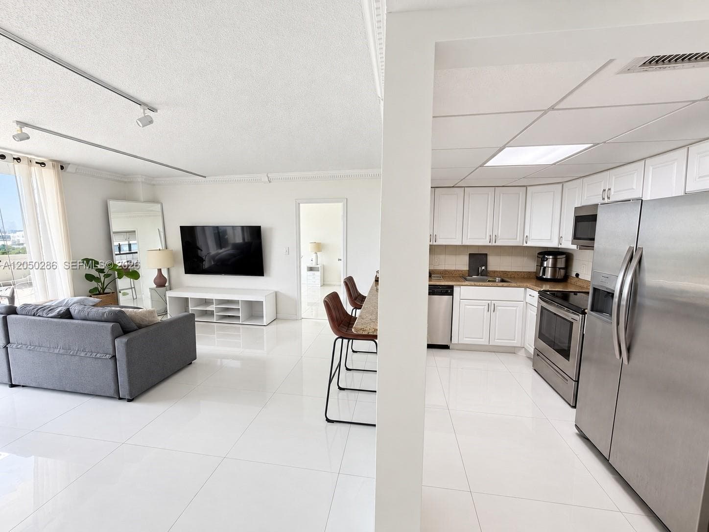 SAILBOAT CAY CONDO · #1407 in North Miami - Photo 10