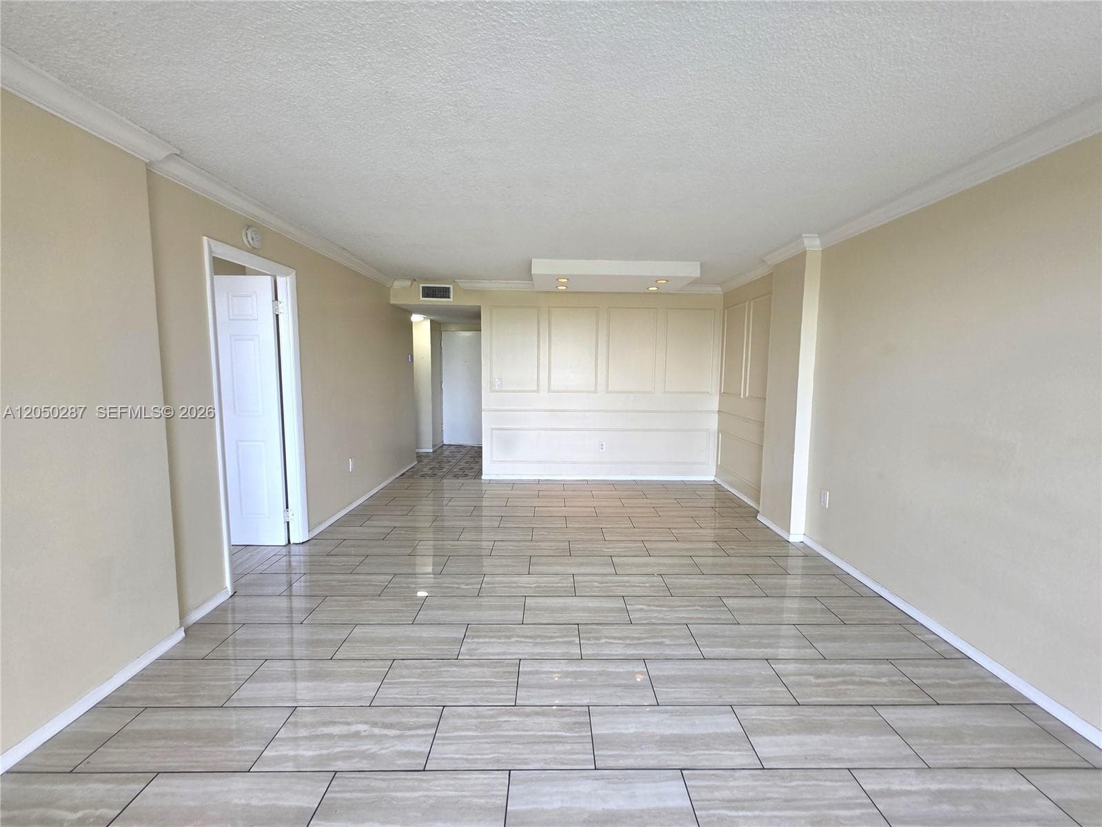PARKWAY TOWERS BLDG 1 · #511 in Miami - Photo 2
