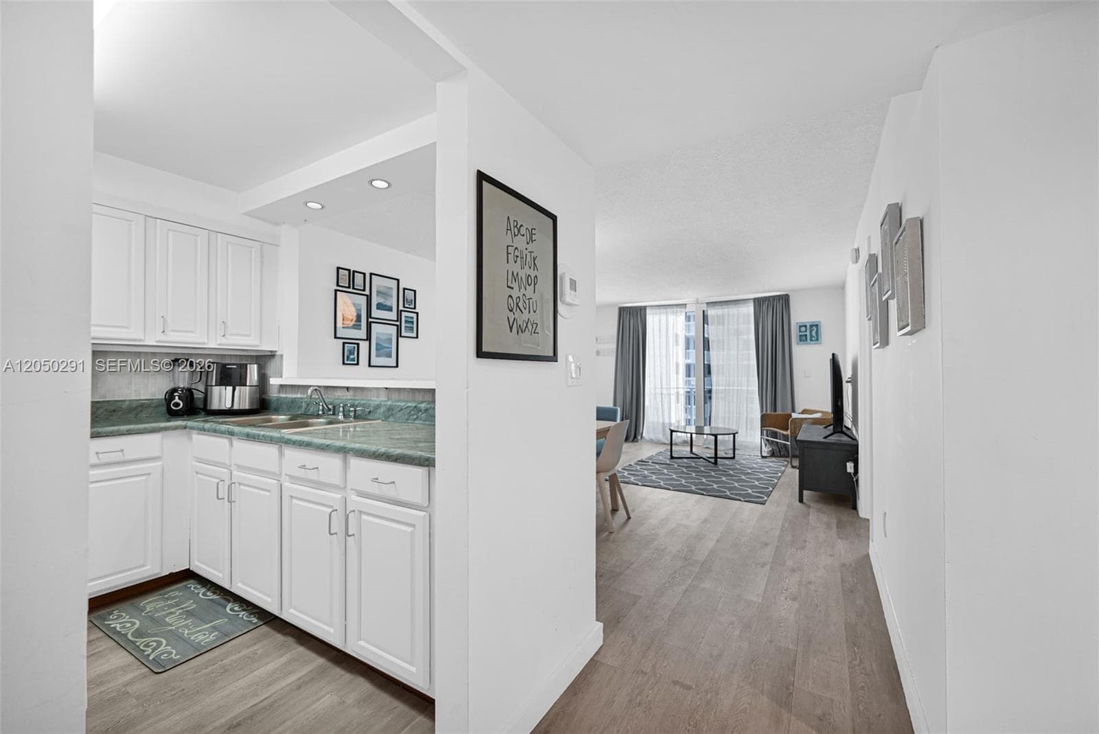 OCEAN POINT CONDO · #623 in Miami Beach - Photo 28