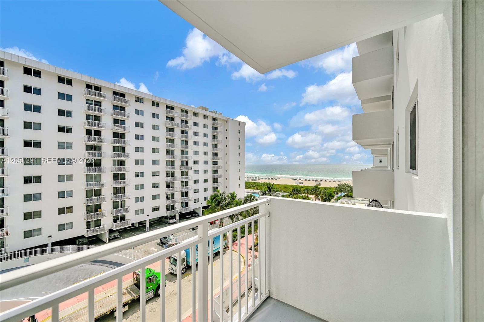 OCEAN POINT CONDO · #623 in Miami Beach - Photo 10