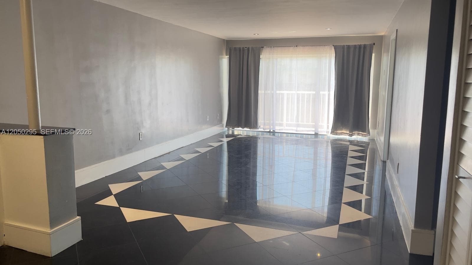 LA MAR BREEZE CONDO · #106 in North Miami Beach - Photo 7