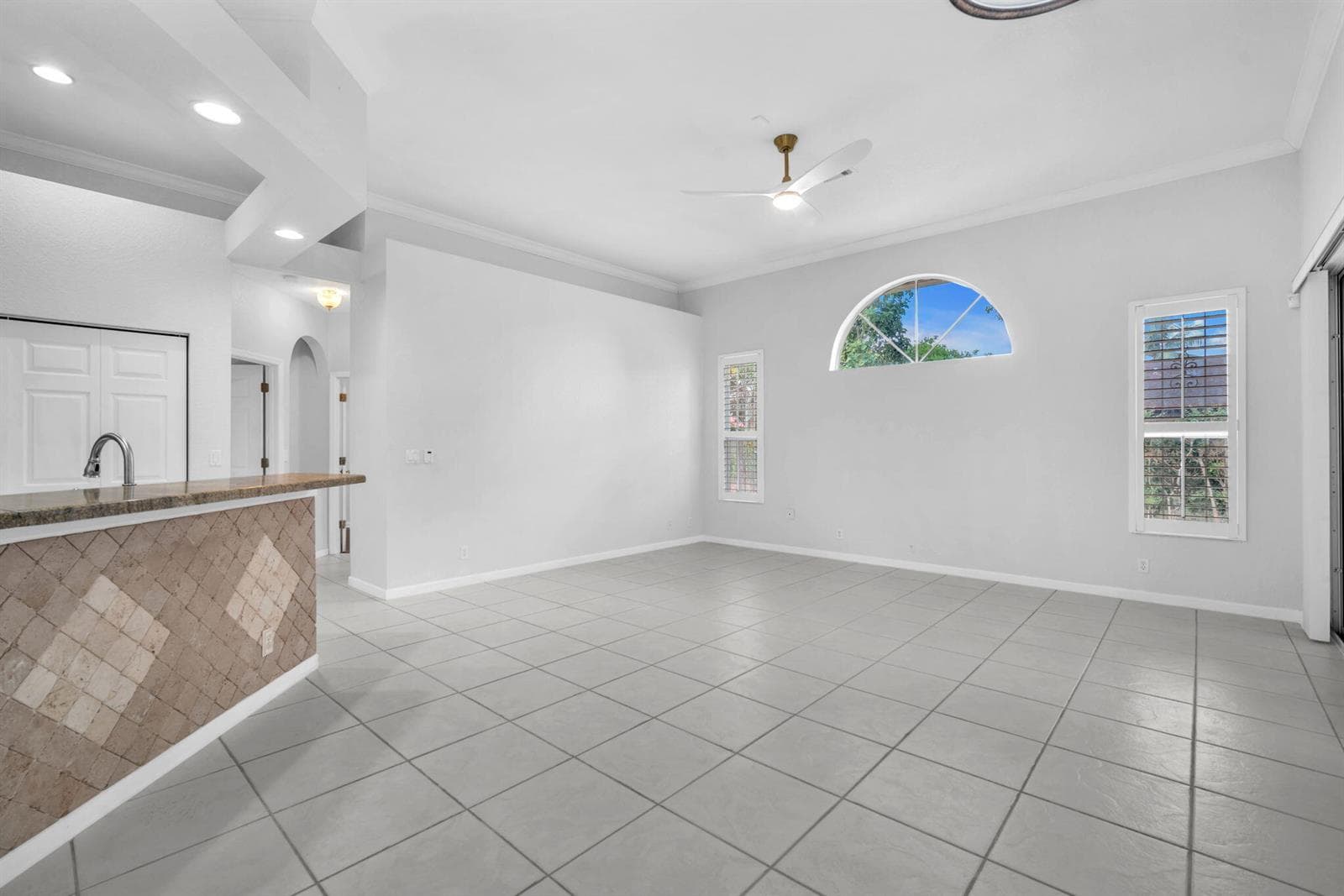 11-web-or-mls-DSC01884