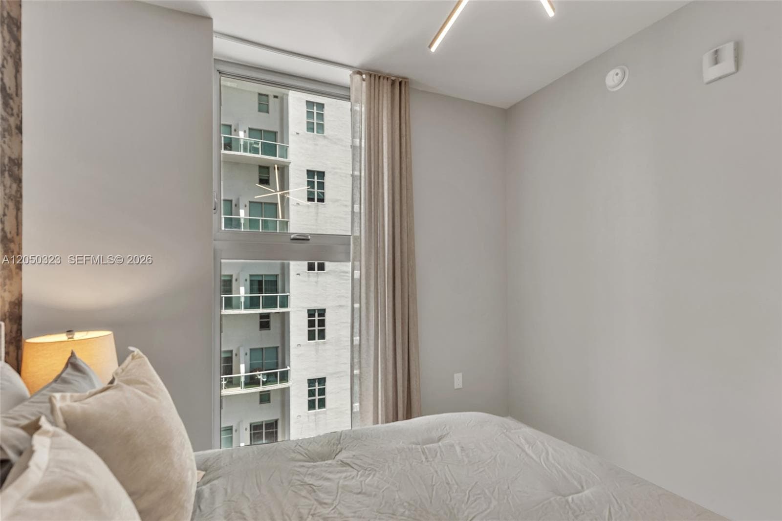 Viceroy Brickell Residences · #2006 in Miami - Photo 14