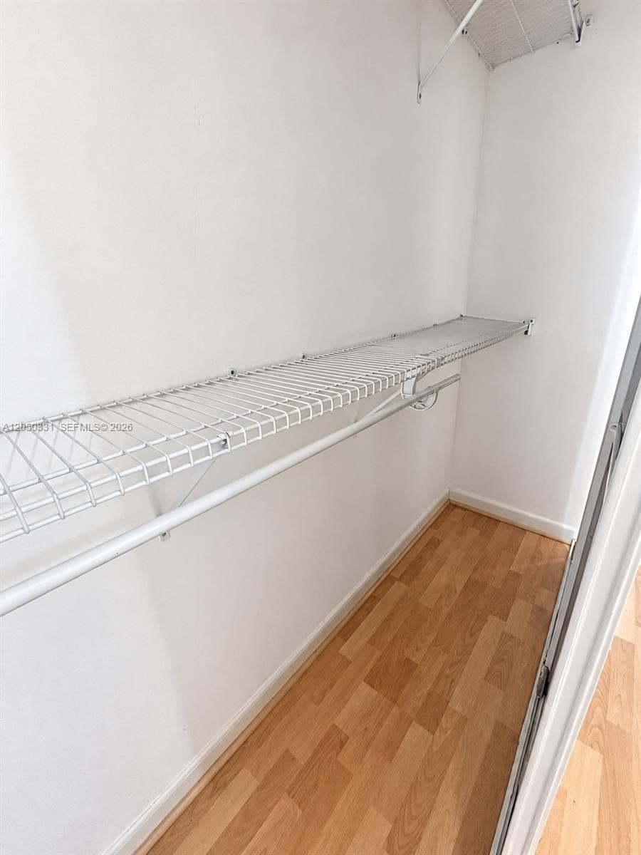 Master Closet (additional)