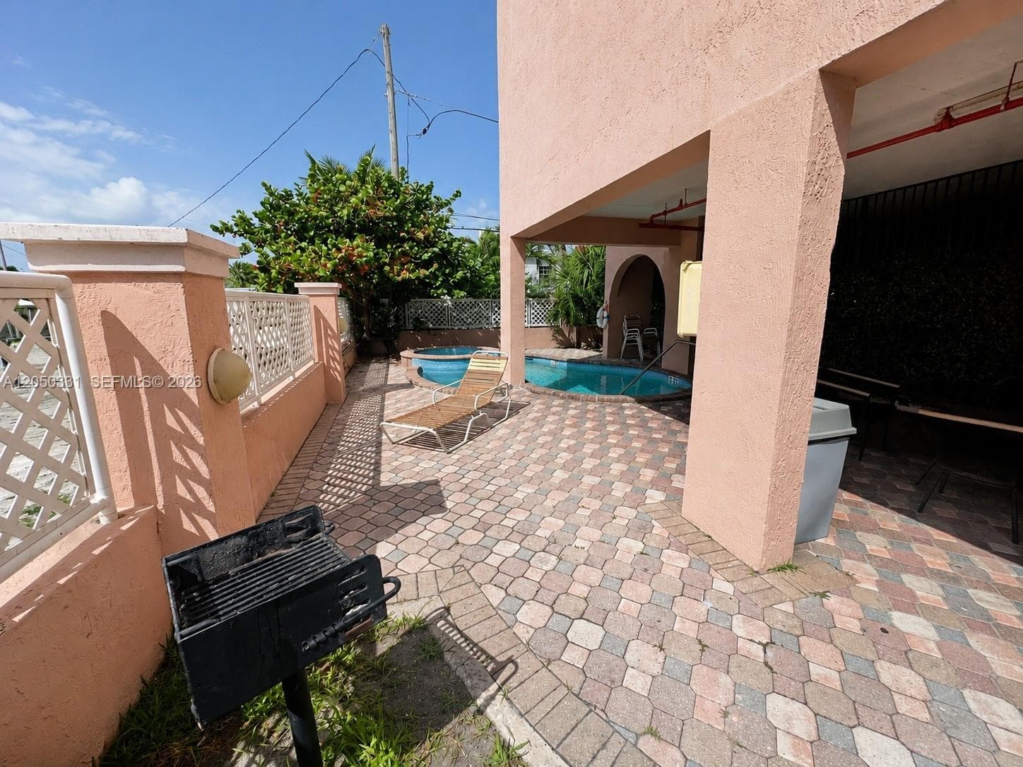POOL_DECK
