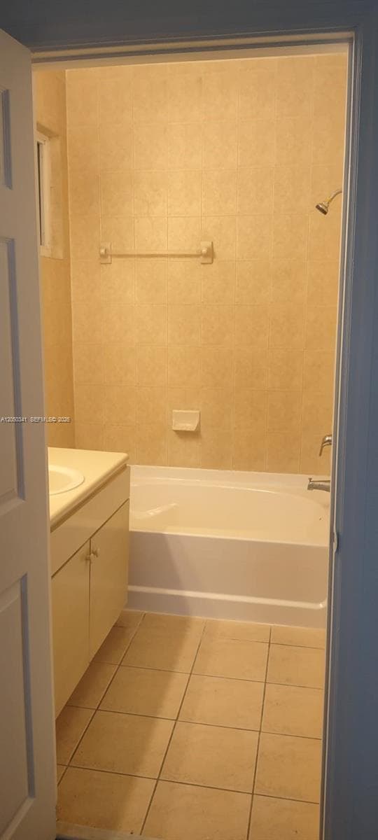 PROMENADE SHORES AT DORAL · #209 in Doral - Photo 18