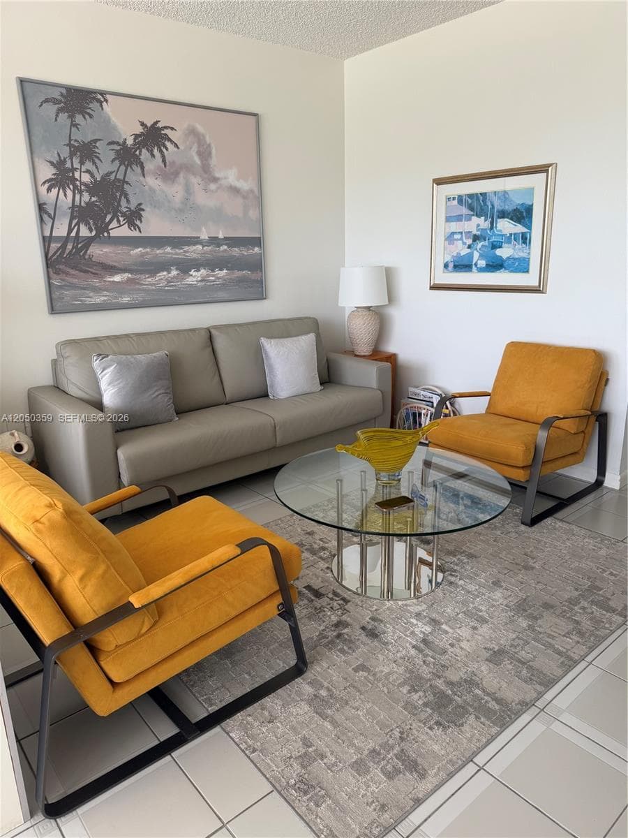 THE EXECUTIVE CONDO · #2D in Miami Beach - Photo 3