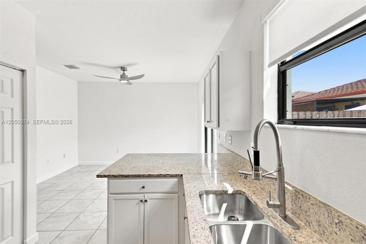 125 SE 34th Ter photo 10