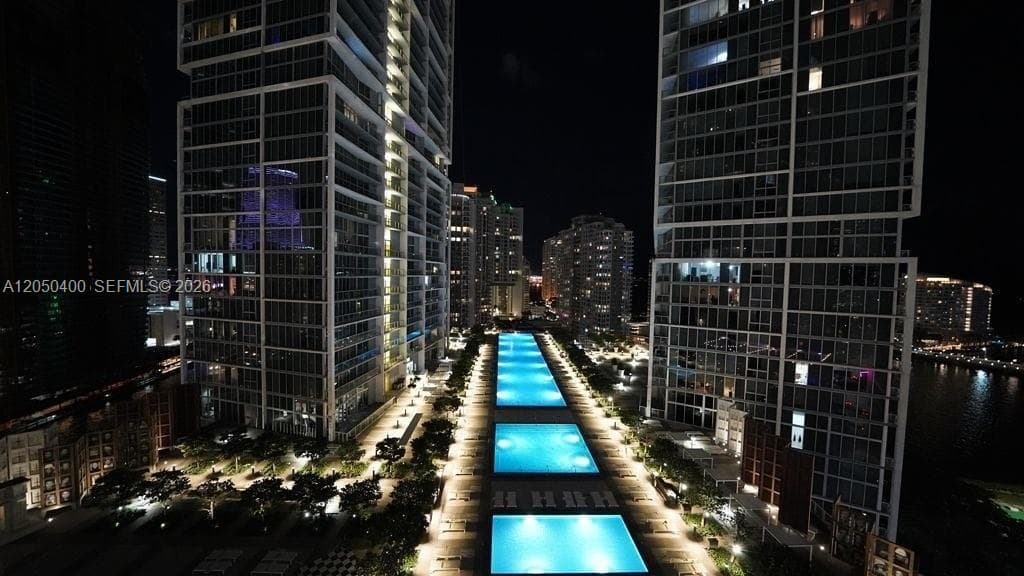 Icon Brickell I · #1012 in Miami - Photo 27