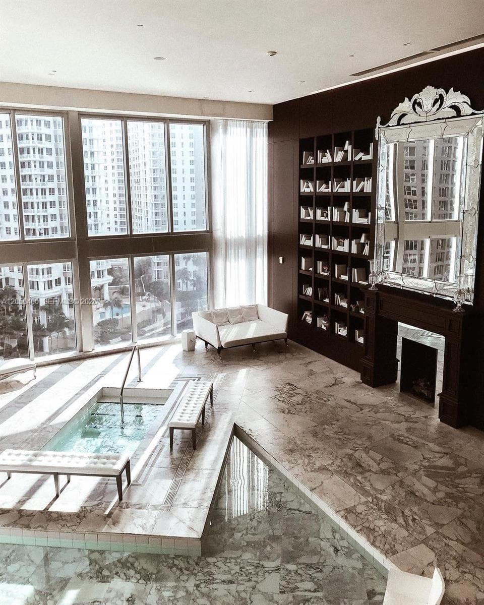 Icon Brickell I · #1012 in Miami - Photo 24