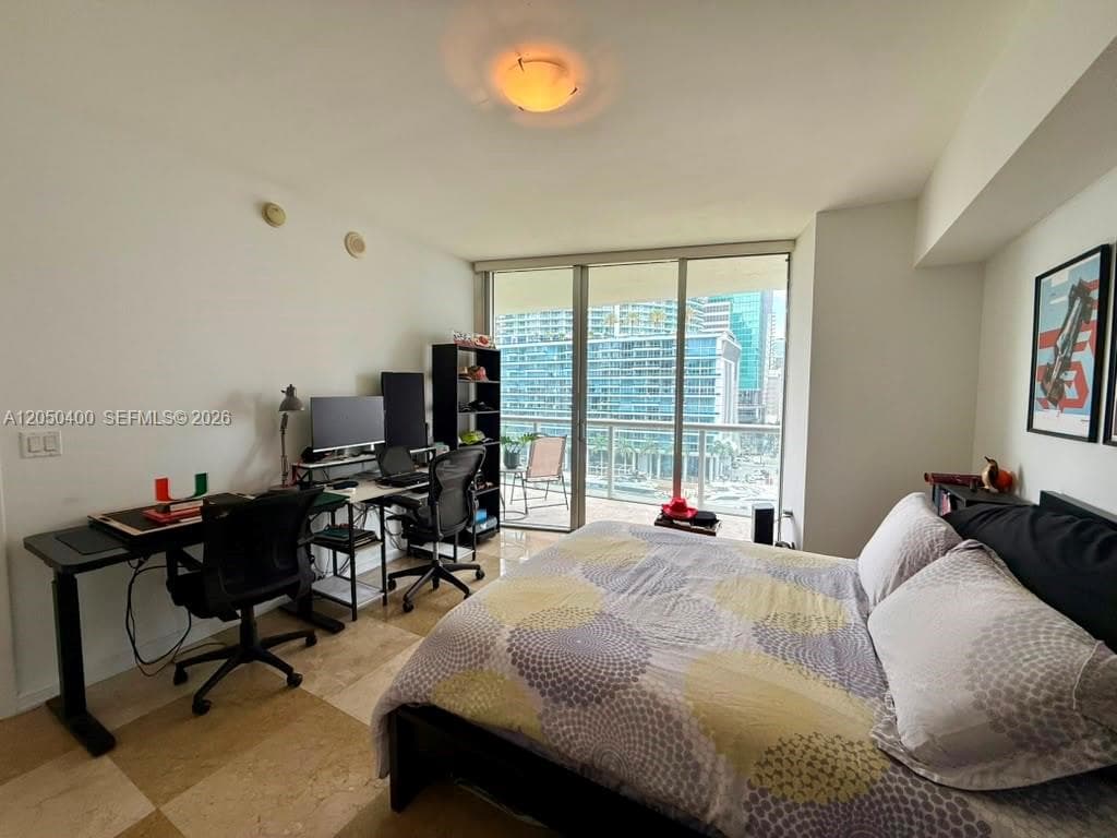 Icon Brickell I · #1012 in Miami - Photo 10