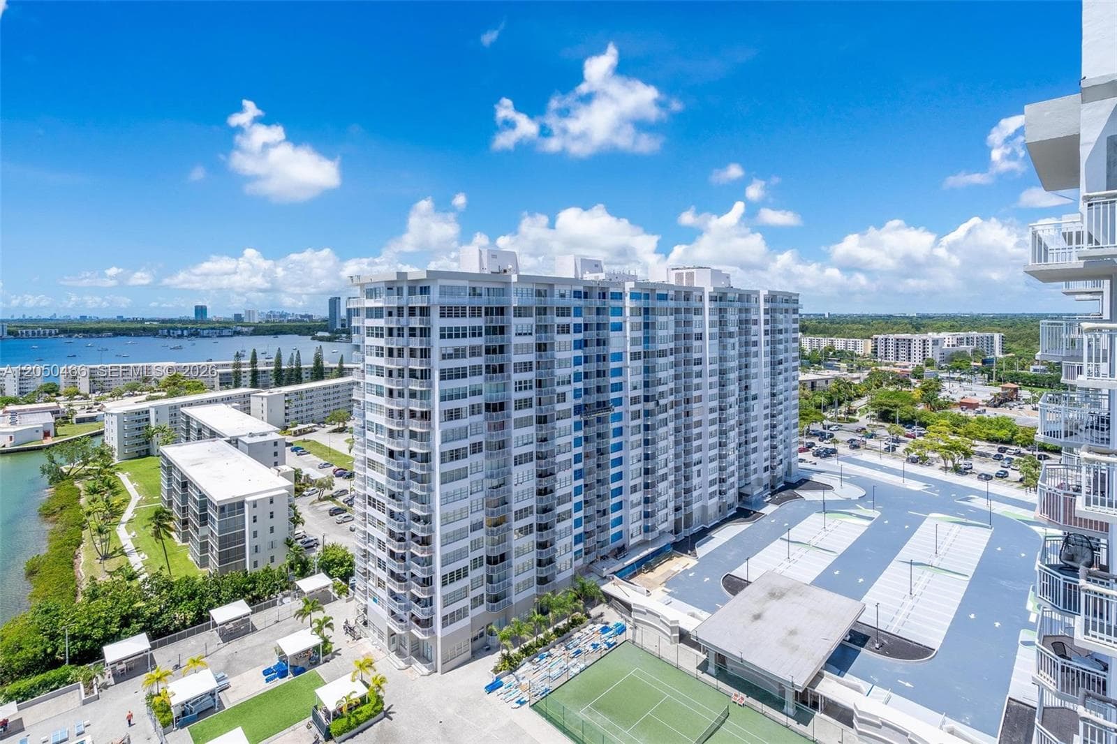 DEL PRADO MARINA · #1903 in Aventura - Photo 2