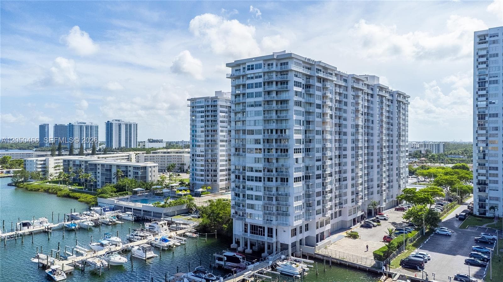 DEL PRADO MARINA · #1903 in Aventura - Photo 42
