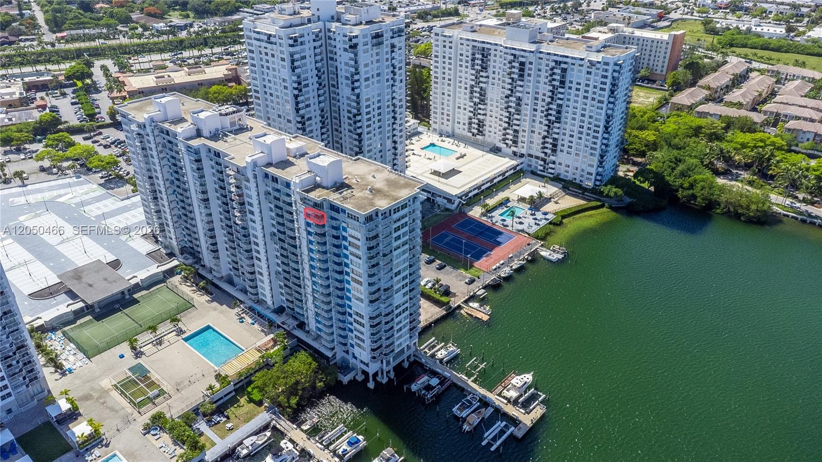 DEL PRADO MARINA · #1903 in Aventura - Photo 63