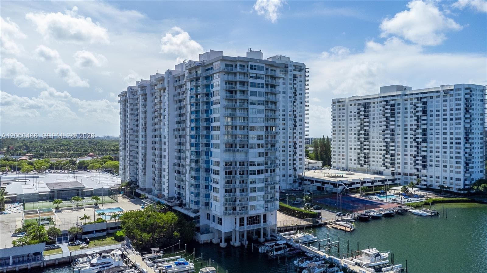 DEL PRADO MARINA · #1903 in Aventura - Photo 44