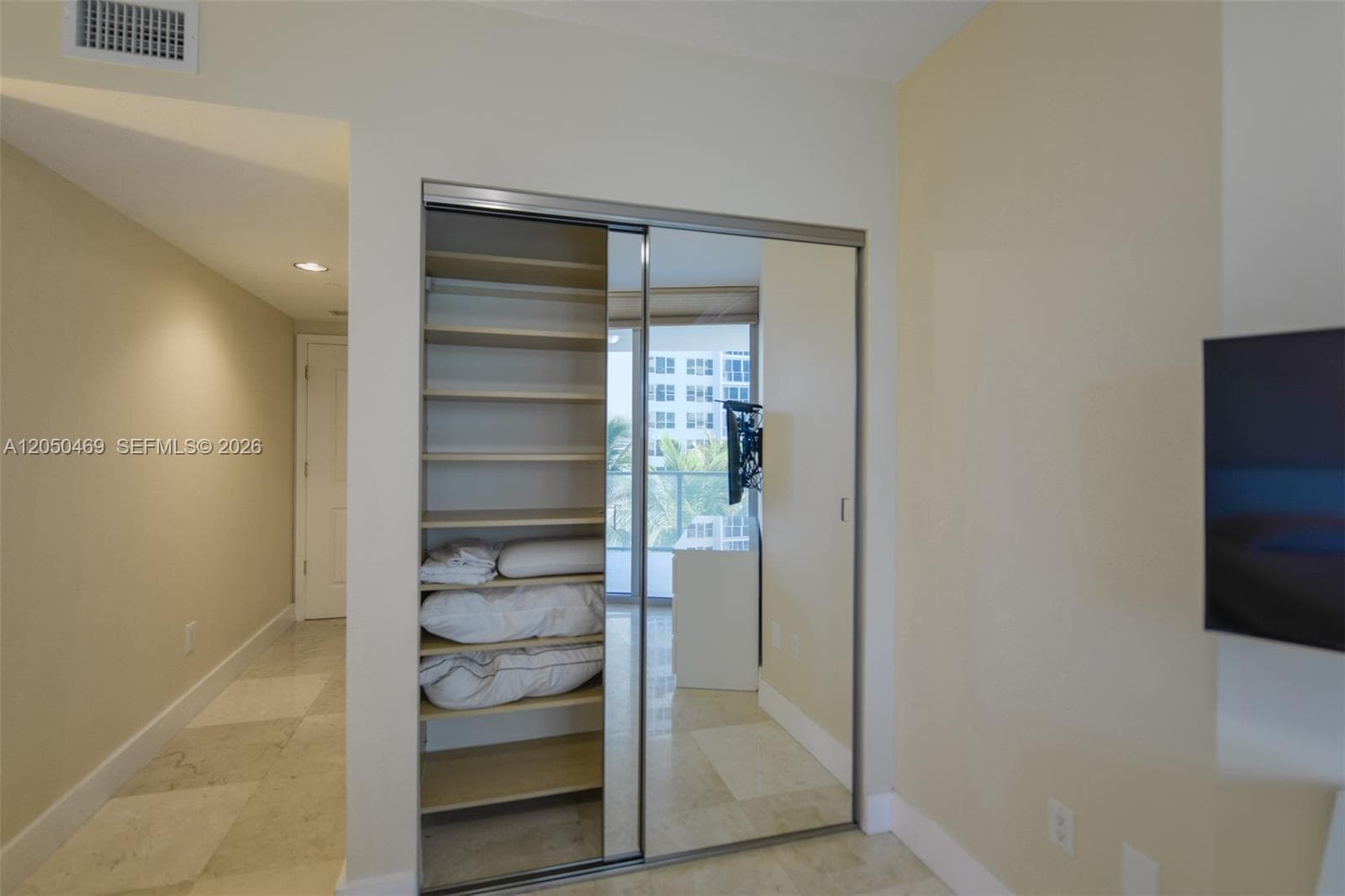 OCEAN PALMS CONDO · #404 in Hollywood - Photo 26