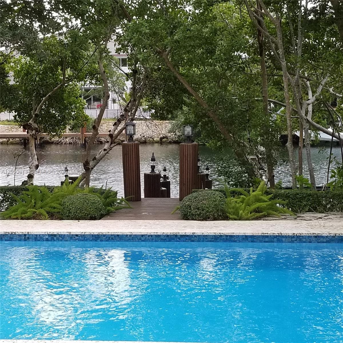 277 Marinero Ct photo 21