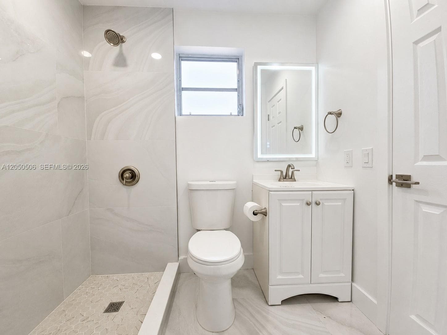 5190 E 1st Ave #B photo 7
