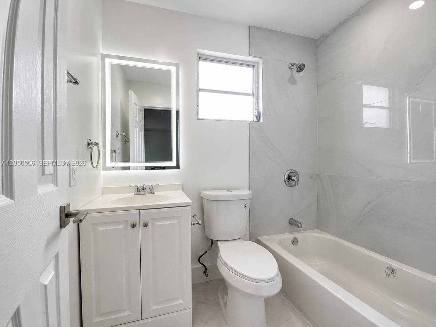 5190 E 1st Ave #B photo 5