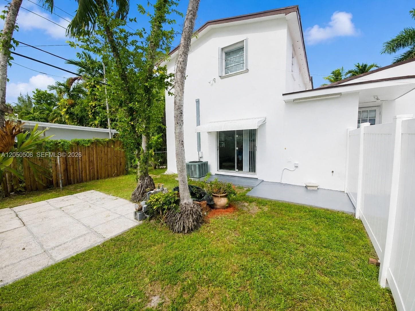 5190 E 1st Ave #B photo 10