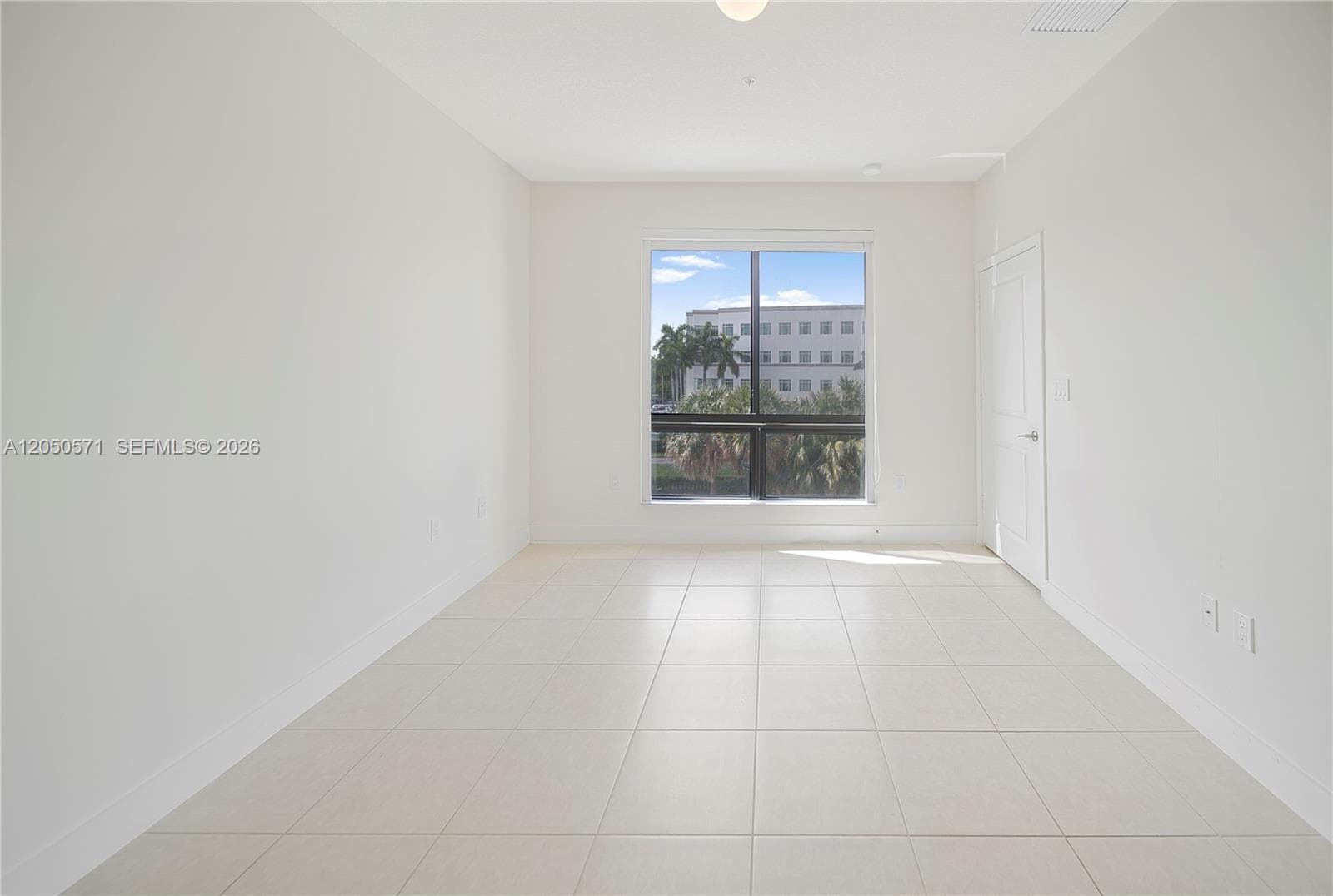 Urbana · #C-202 in Doral - Photo 9