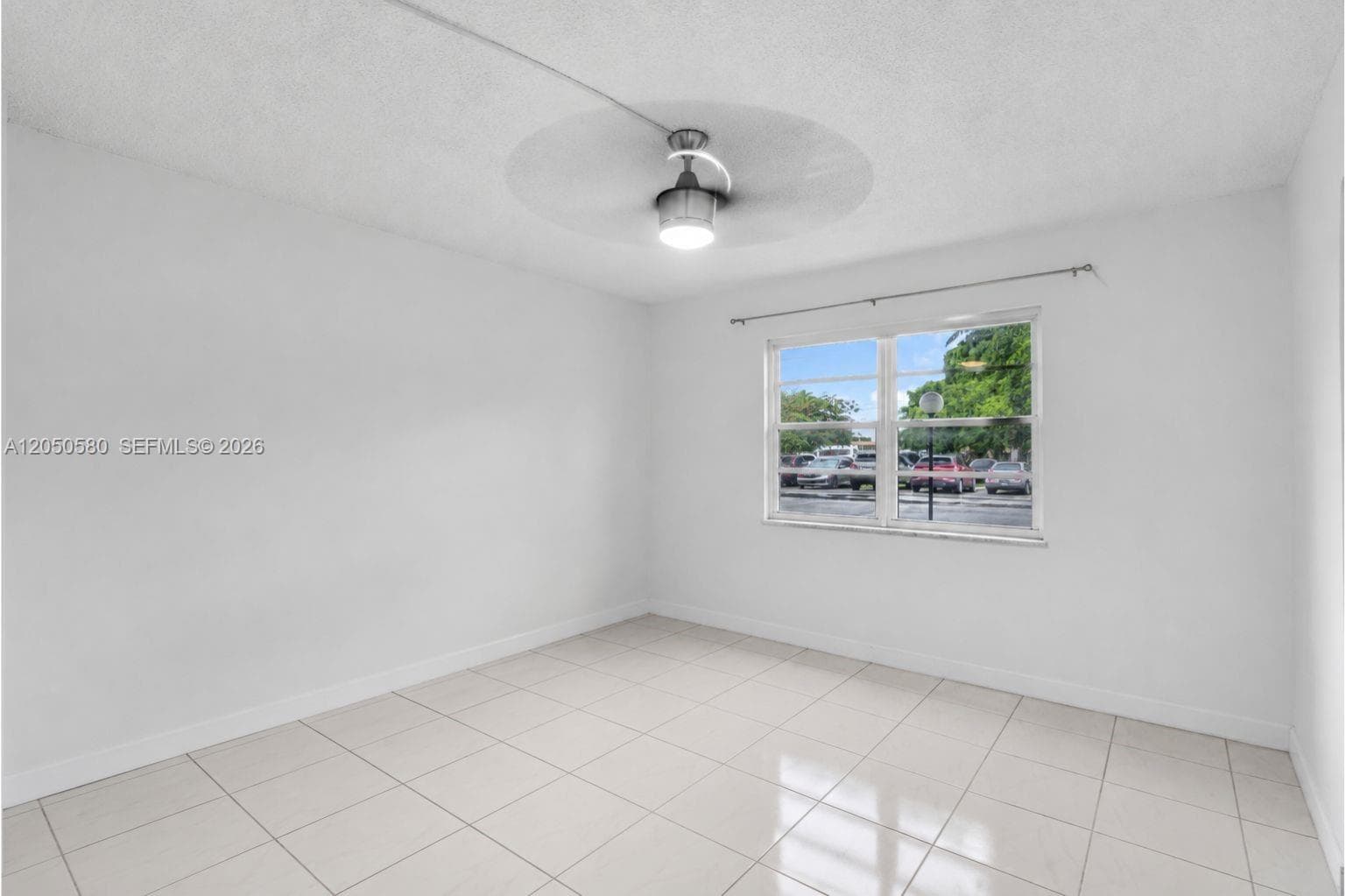 SUMMIT CHASE CONDO · #105 in Miami - Photo 12