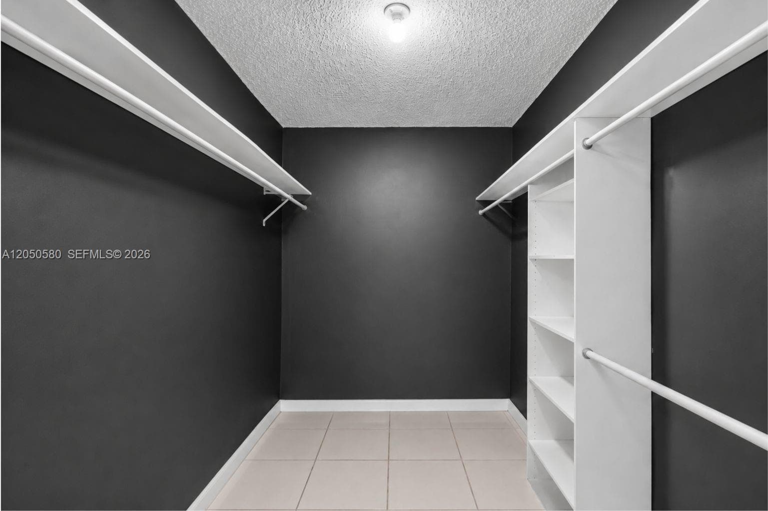 SUMMIT CHASE CONDO · #105 in Miami - Photo 9