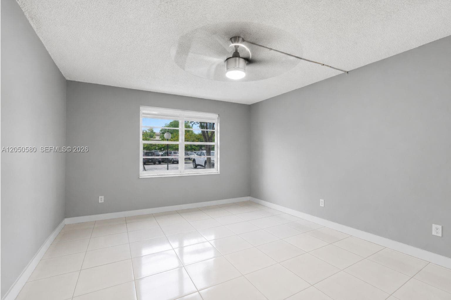 SUMMIT CHASE CONDO · #105 in Miami - Photo 8
