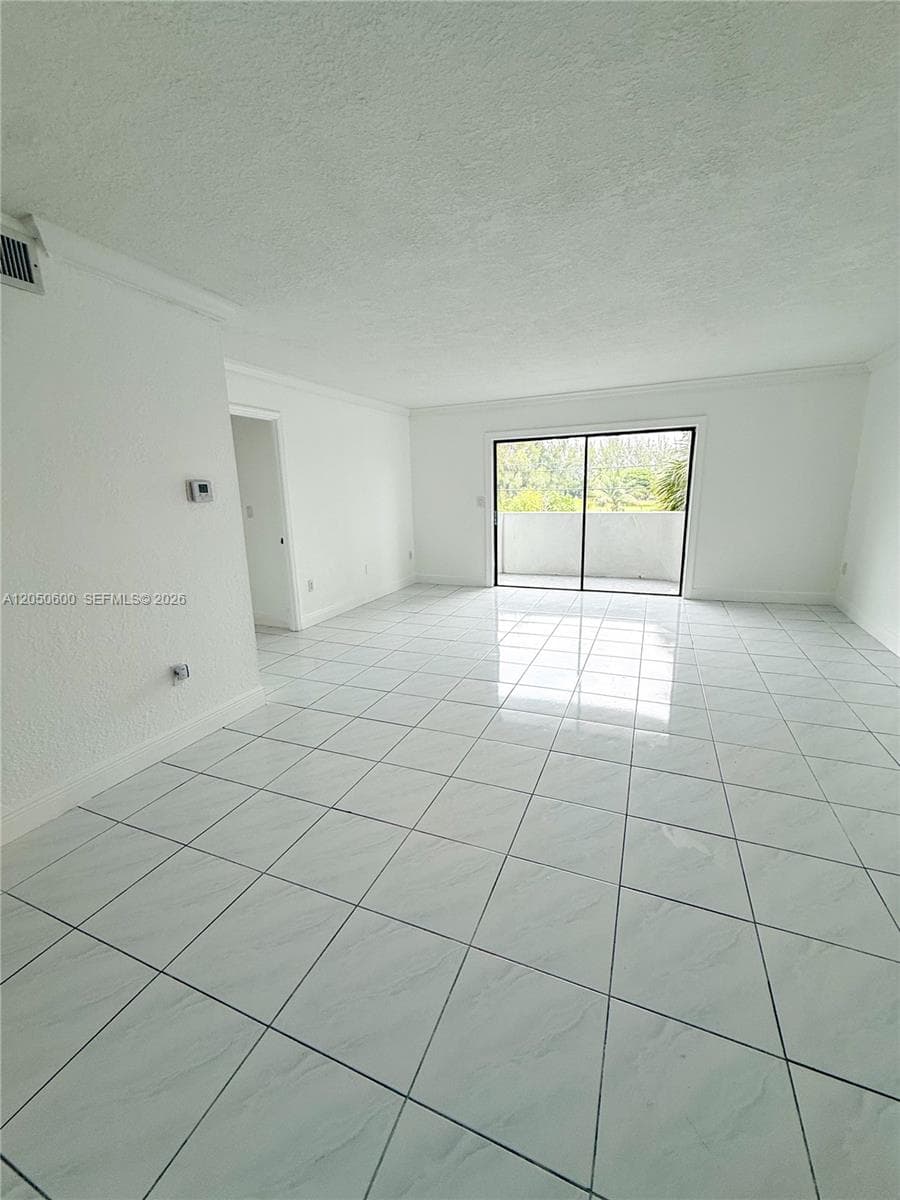 Normandy Shores · #3C in Miami Beach - Photo 2