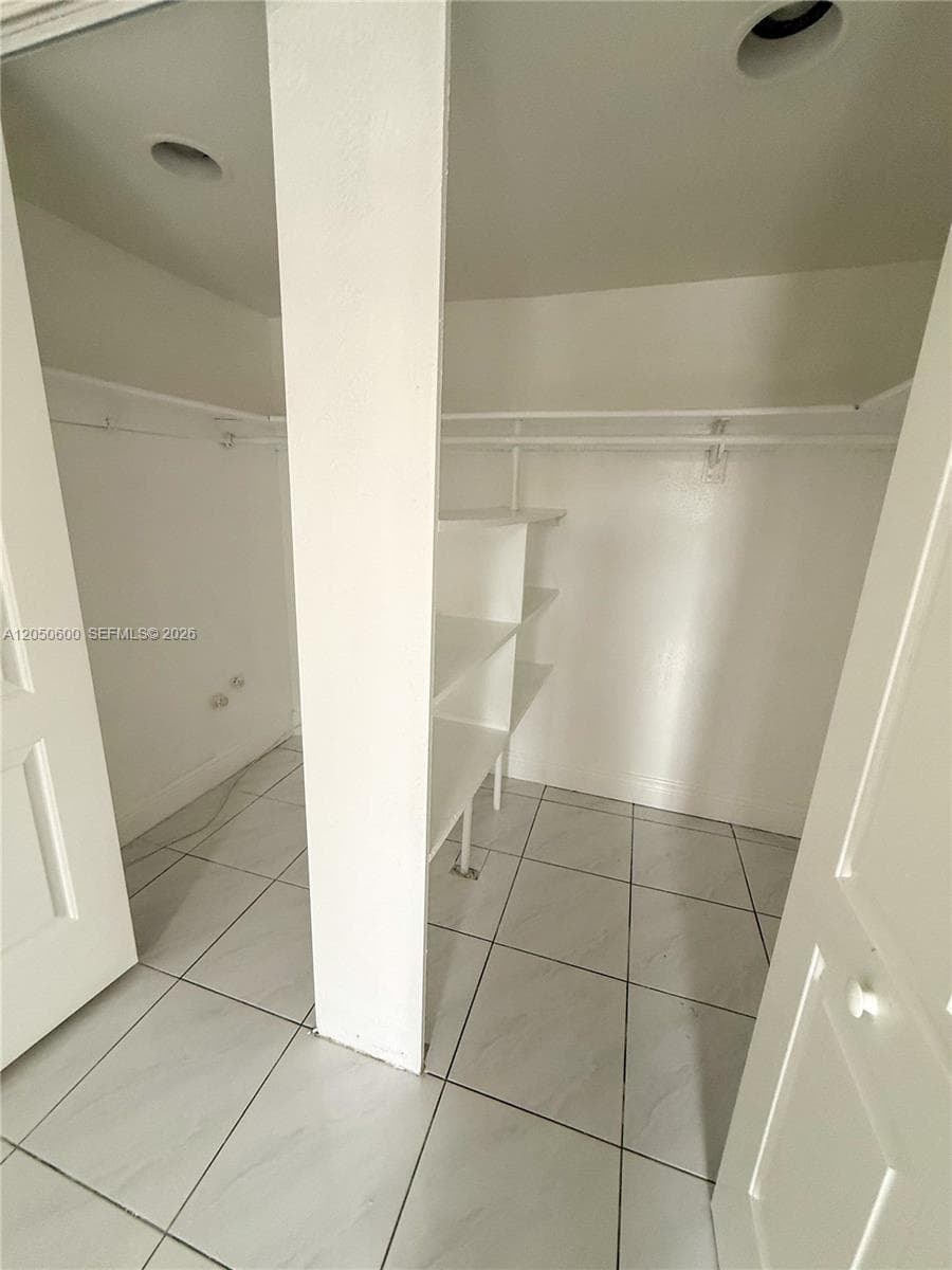 Normandy Shores · #3C in Miami Beach - Photo 12