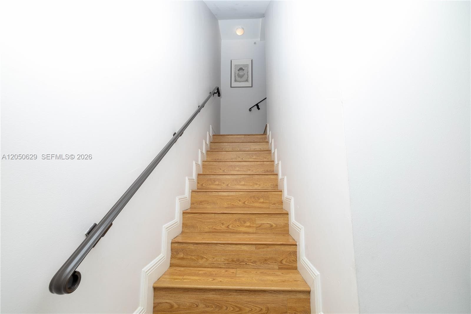 18451 NE 27th Pl photo 13