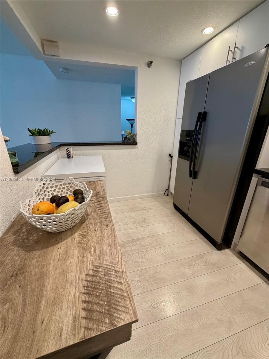 Lakeview of the Californi · #302-5 in Miami - Photo 17