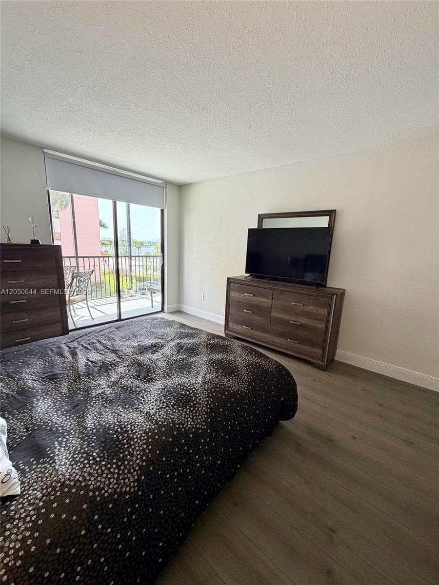 Lakeview of the Californi · #302-5 in Miami - Photo 25