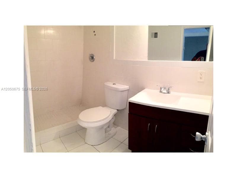 FLOTRIDIAN ARMS · #317 in North Miami Beach - Photo 8