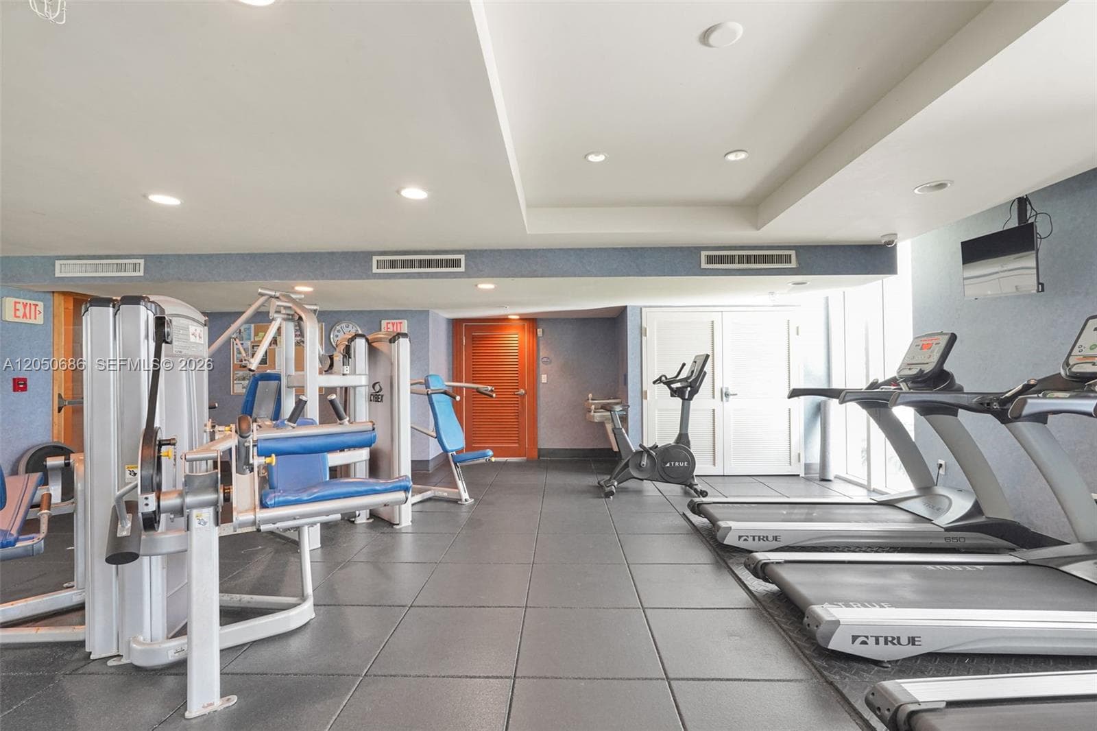 360 Condominium · #610 in North Bay Village - Photo 58
