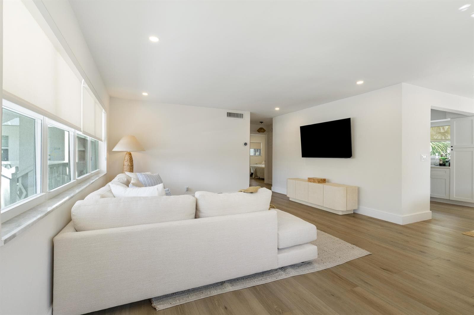 04-419 Golden Isles Drive Unit 210 Halle
