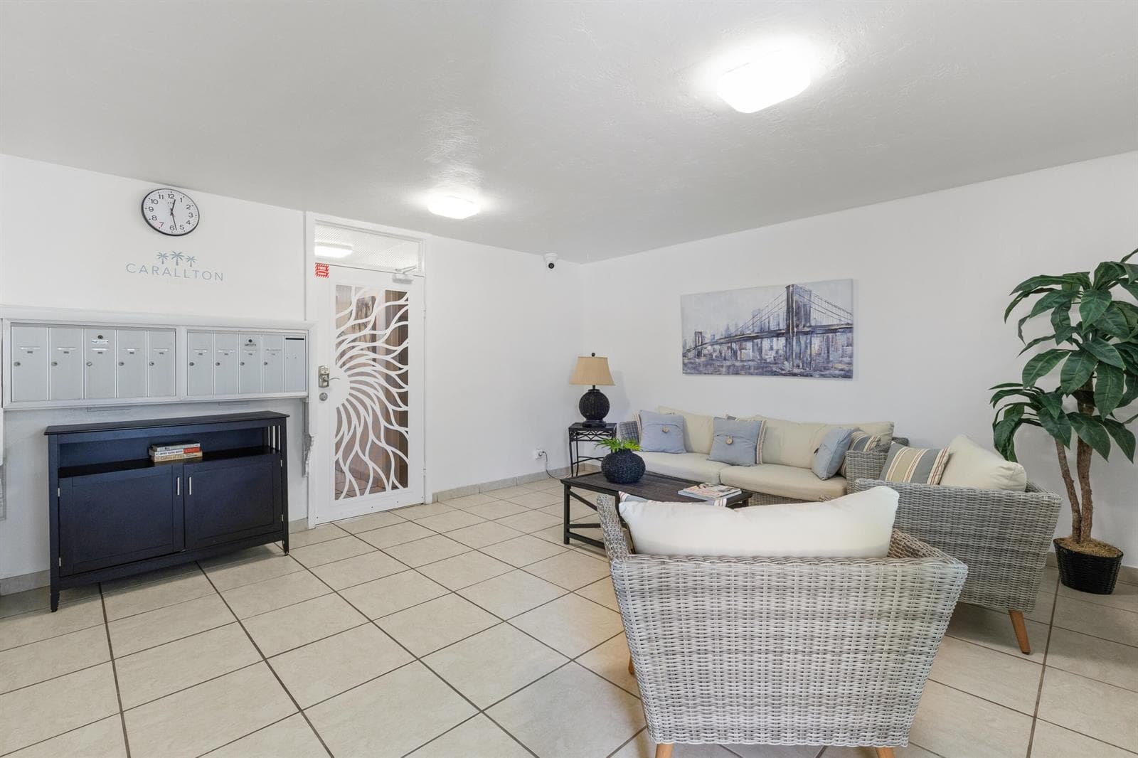 25-419 Golden Isles Drive Unit 210 Halle