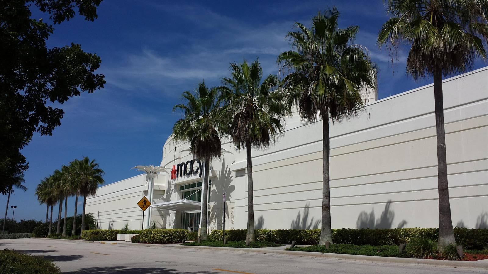 Wellington Green Mall 2