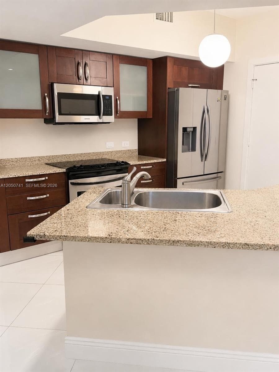 TURNBERRY VILLAGE · #405 in Aventura - Photo 7