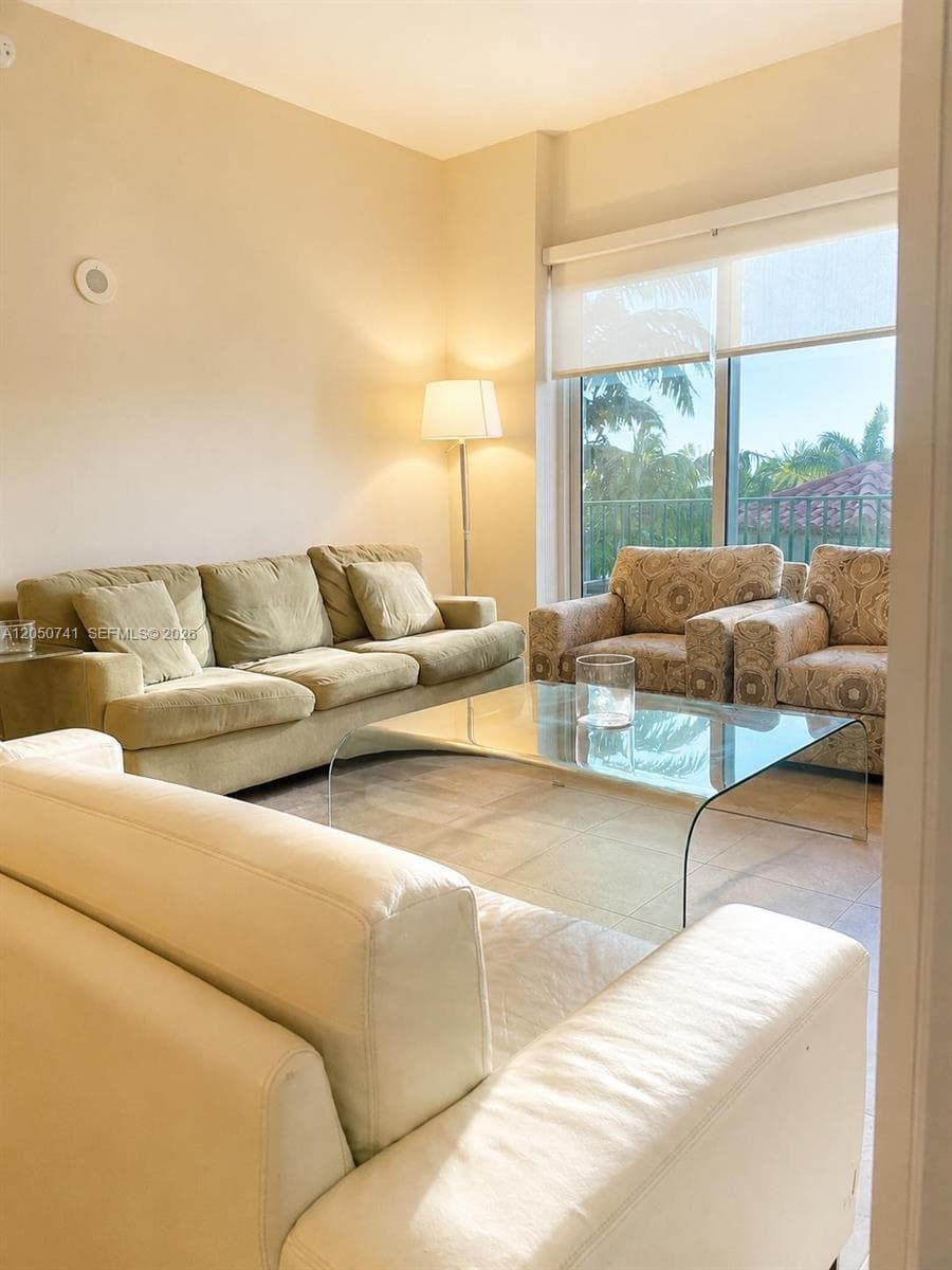 TURNBERRY VILLAGE · #405 in Aventura - Photo 3