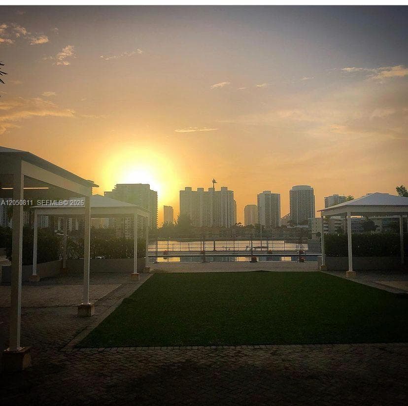 DEL PRADO MARINA · #804 in Aventura - Photo 9
