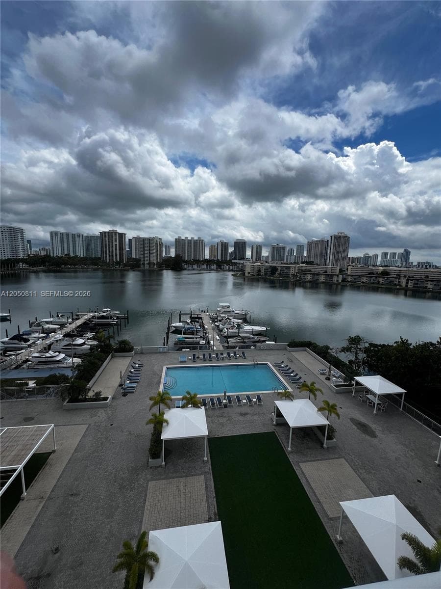 DEL PRADO MARINA · #804 in Aventura - Photo 4