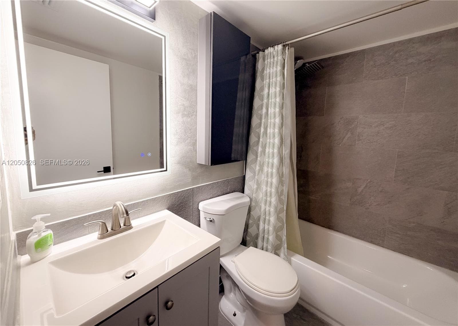 THE ROOSEVELT CONDO · #117 in Miami Beach - Photo 11