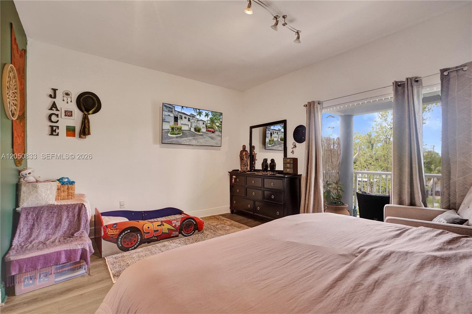 2404 NE 135th St #2404 photo 59