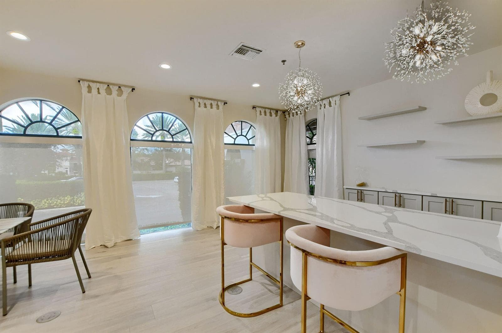 70-web-or-mls-011_ebf_2830-hdr(5)