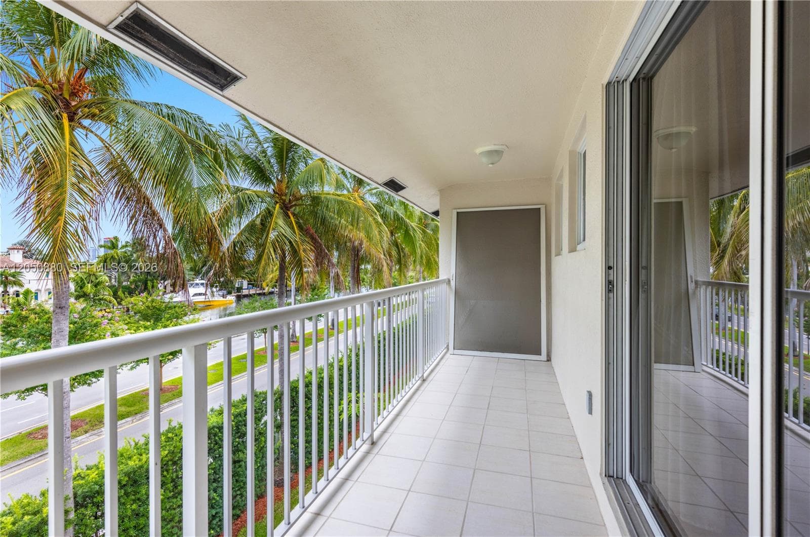 Marina Cove · #M-15 in Aventura - Photo 44