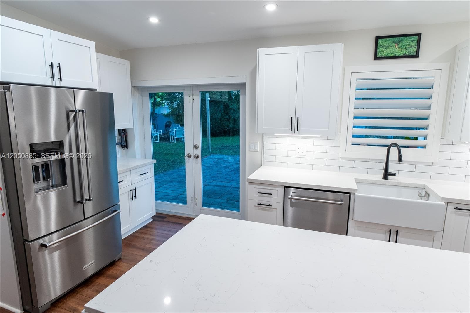Quartz counter top