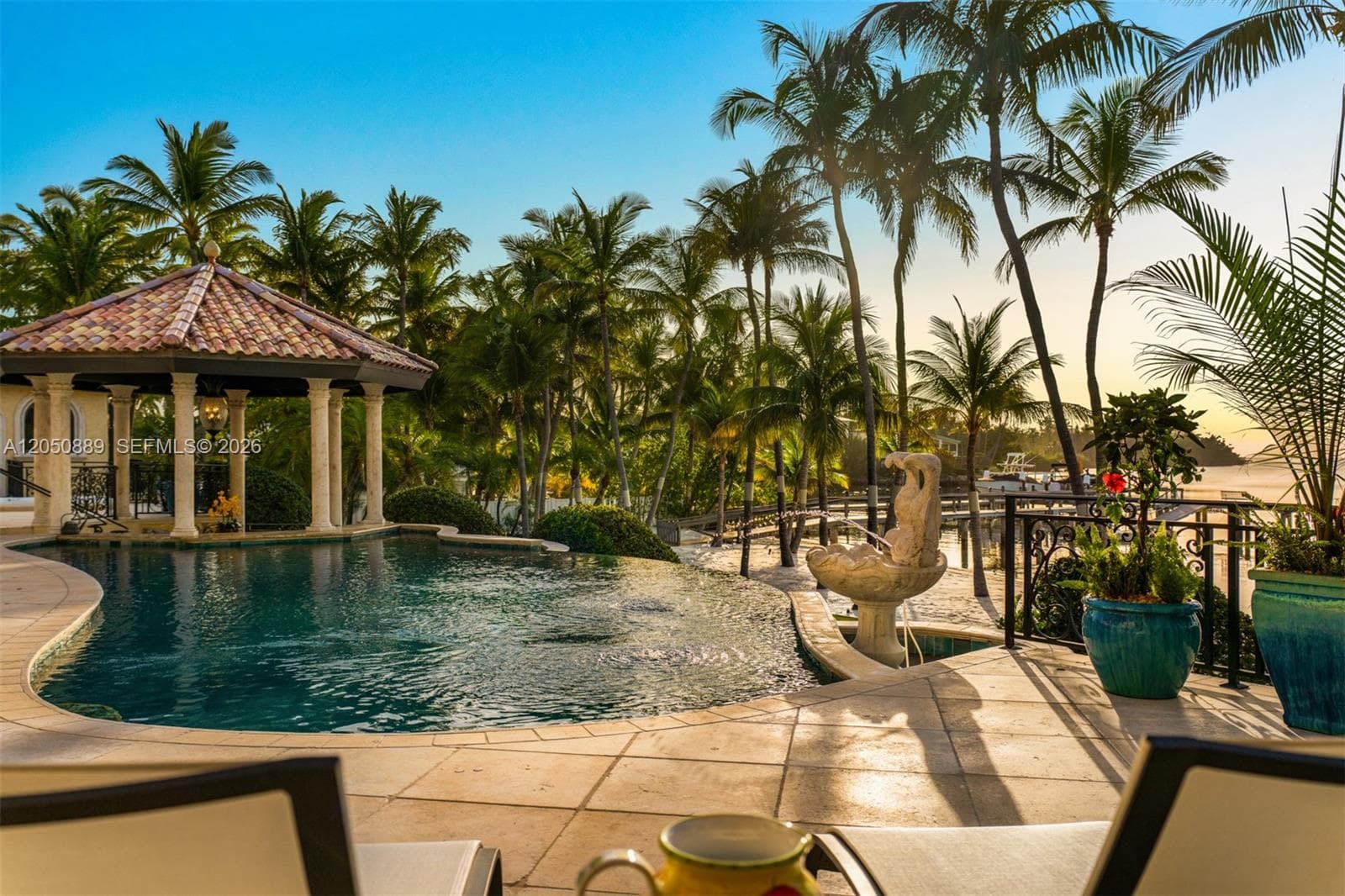 Infinity Edge with Swim up Bar
